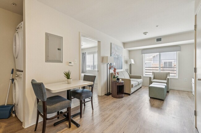 Foto del edificio - 5423 N Loop 1604 W