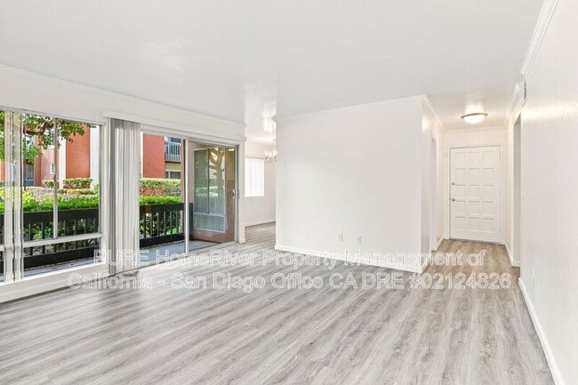 Building Photo - 17087 W Bernardo Dr