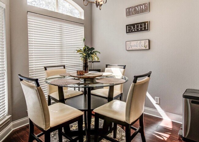 Foto del edificio - $1,750/mo – 2BR/1BA Condo in Northwest Aus...