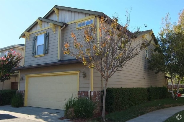 Building Photo - 3112 Puffin Cir