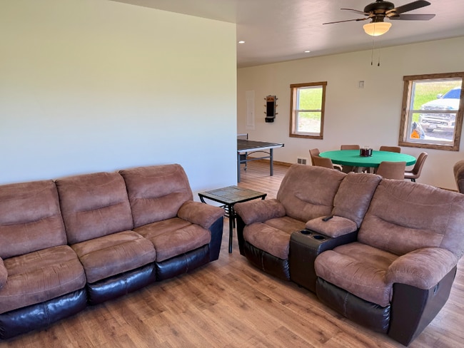 Building Photo - 27945 Island Butte Ln