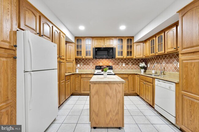 Foto del edificio - 12508 Saber Ln