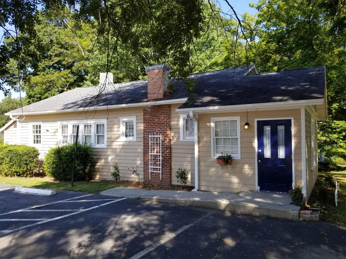 Foto principal - 175 Park Dr