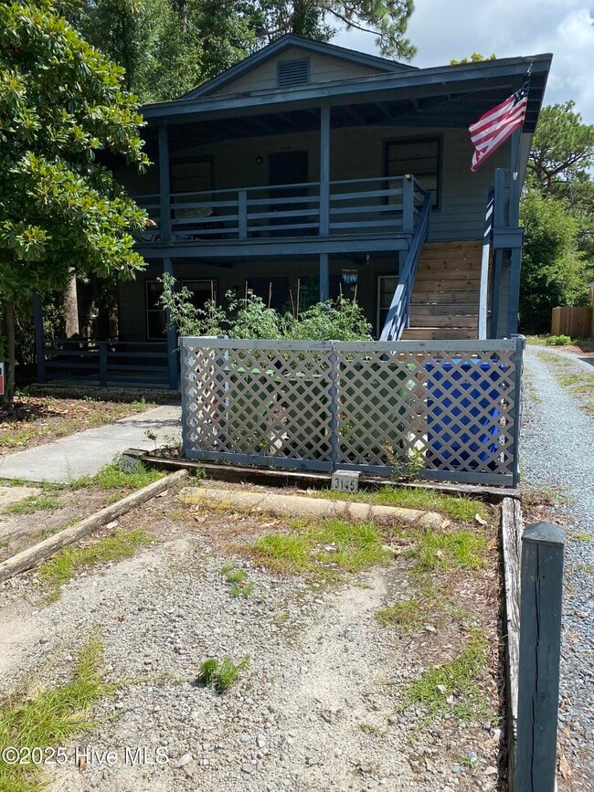 Building Photo - 3145 Caswell St