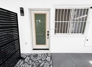 Building Photo - 8859 NW 110th Ln