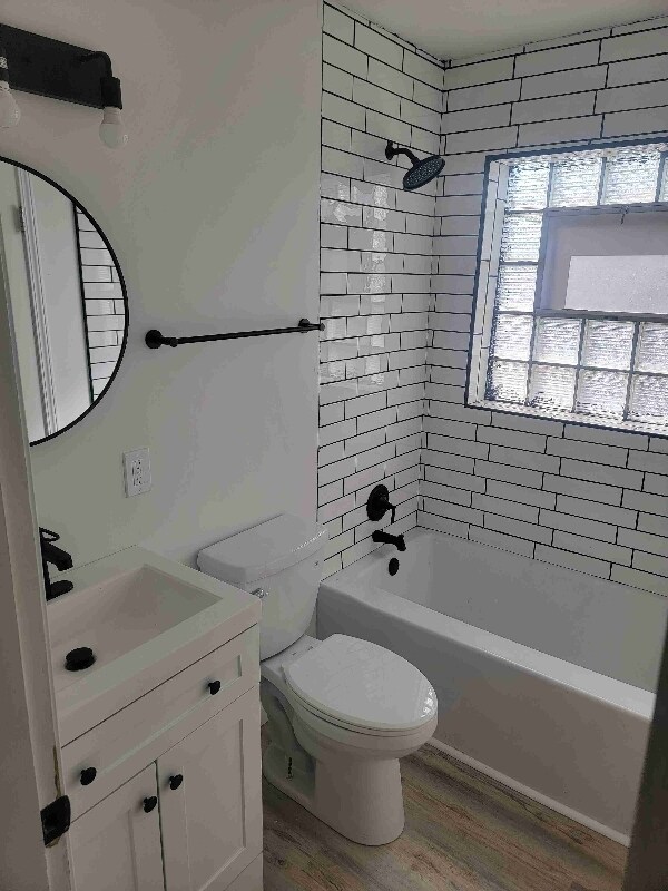 Foto del edificio - 5976 Drury Ln