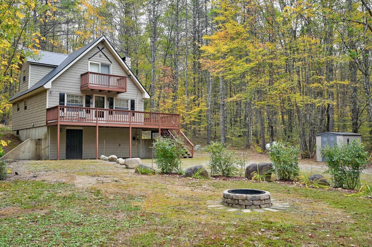 Primary Photo - 115 Old Goshen Rd