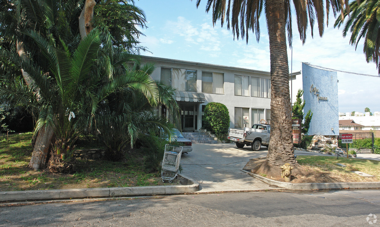 Primary Photo - Copa Towers Apartments