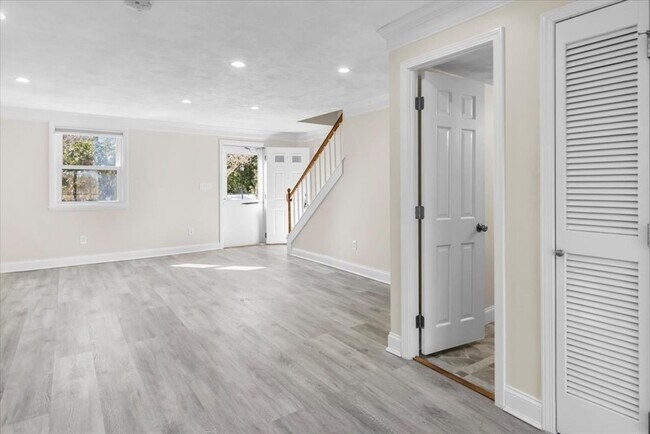Foto del edificio - 8 Captain Cook Ln