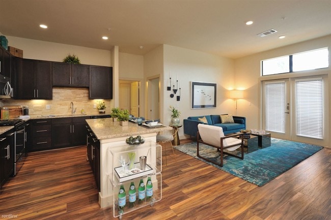 Building Photo - 1800 Sawdust Rd