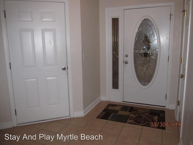 Building Photo - 730 Foxtail Dr