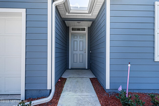 Building Photo - 2262 Willow Springs Dr