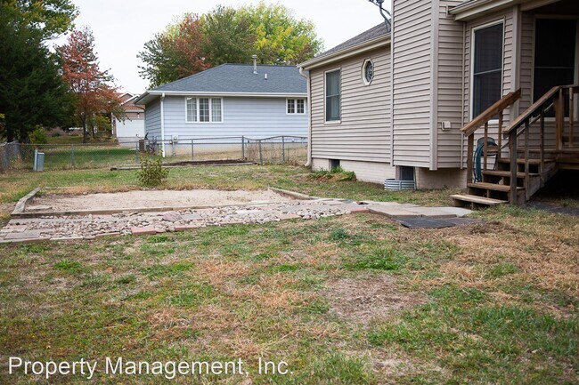 Foto del edificio - 3 br, 2 bath House - 2323 W. Laguna Rd