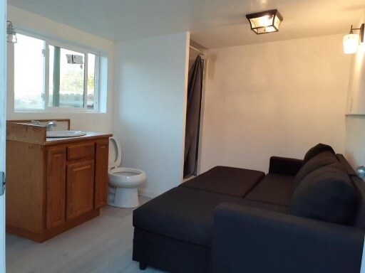 Foto principal - 31060 Fretwell Ave
