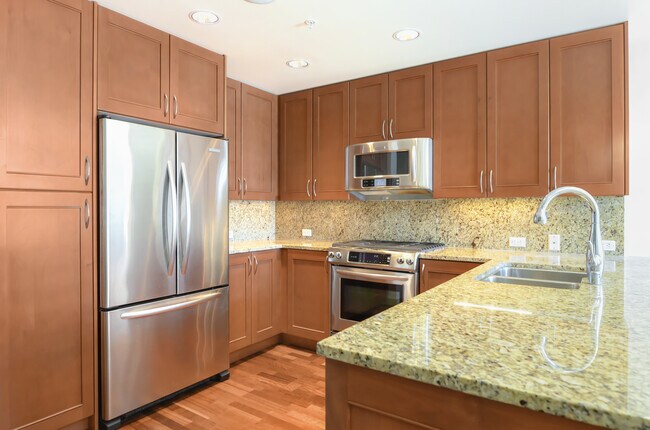 Foto del edificio - Luxury unit in Washington Square. Water/ga...