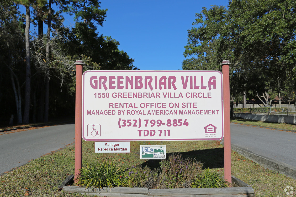 Foto del edificio - Greenbriar Villa Apartments