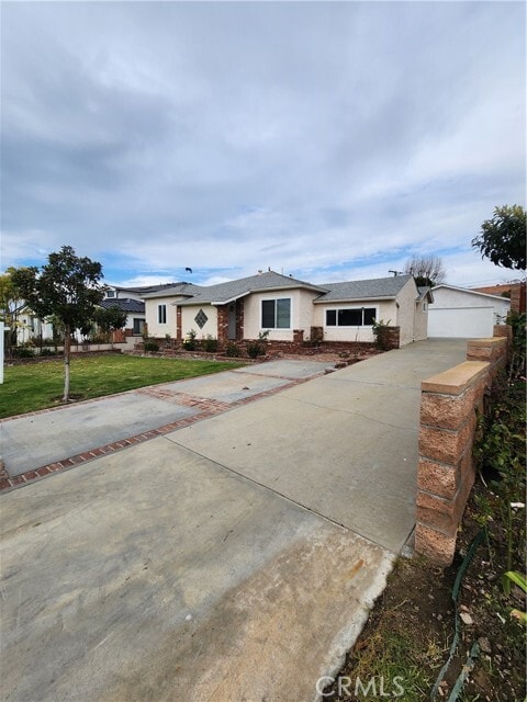 Foto del edificio - 2838 May Ave