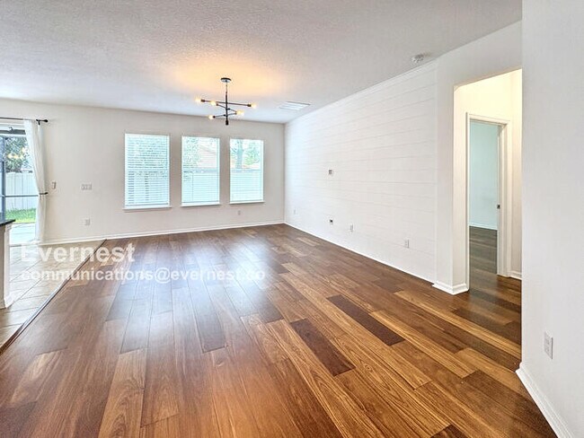 Foto del edificio - 10641 Cardera Dr