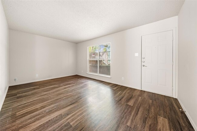 Foto del edificio - 2314 Greenfield Pkwy