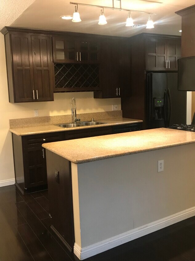Foto principal - 1800 Camden Ave