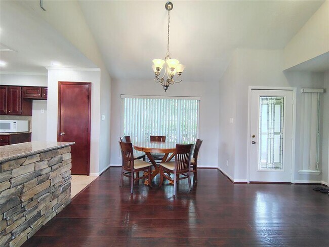 Foto del edificio - 2546 Long Reach Dr