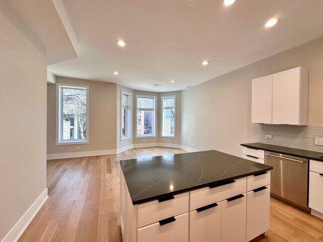 Foto del edificio - 930 N Wolcott Ave