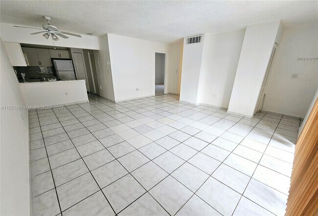 Building Photo - 15680 SW 82nd Cir Ln