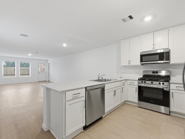 Foto del edificio - 25409 Carnation Ct