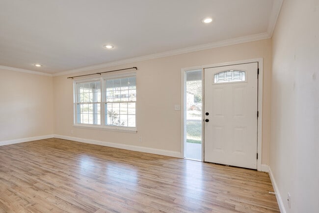 Foto del edificio - 111 Lehigh Ave