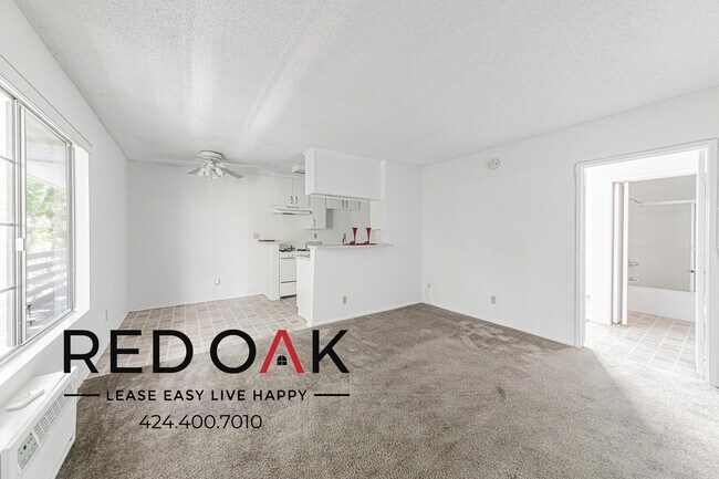 Building Photo - 17821 Halstead St-17