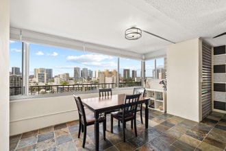 Building Photo - 1400 Pensacola St