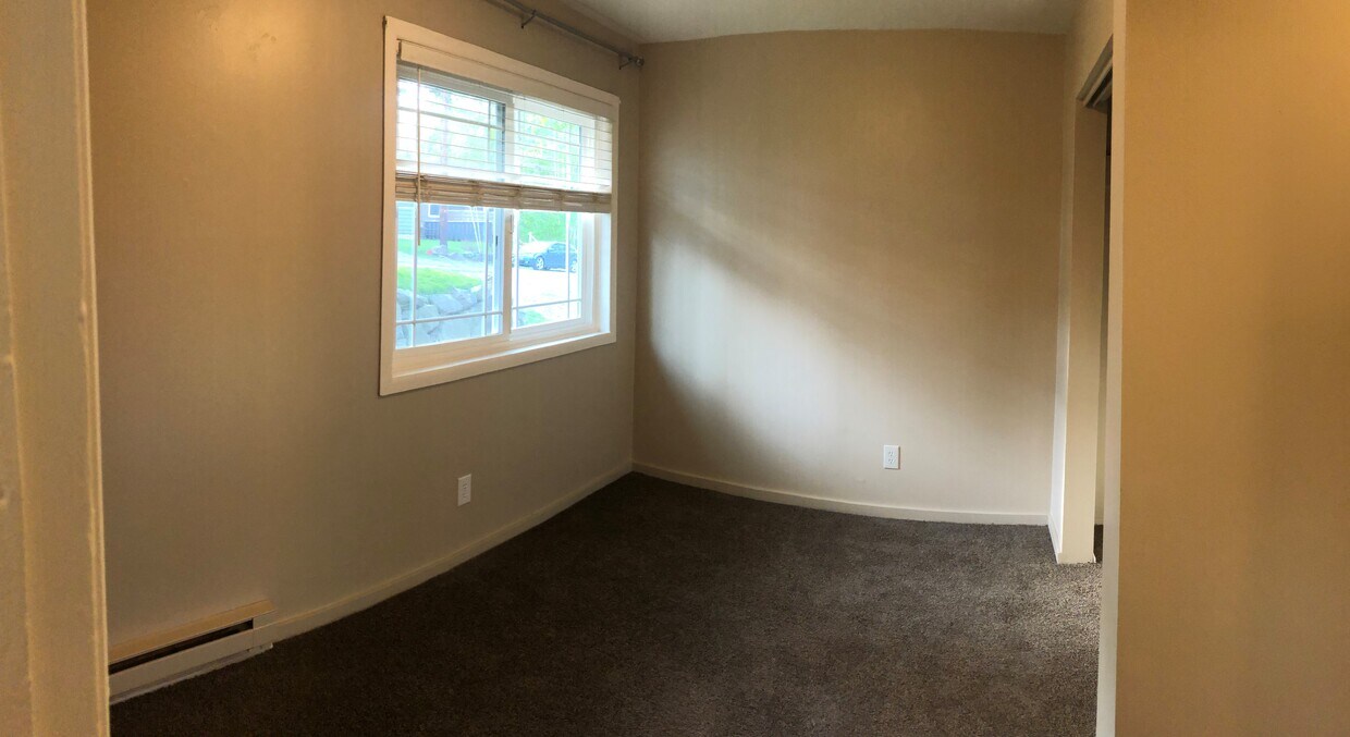 Bedroom - 3023 Russell Way