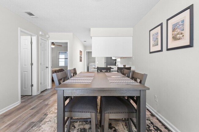 Foto del edificio - 3415 W 19th St