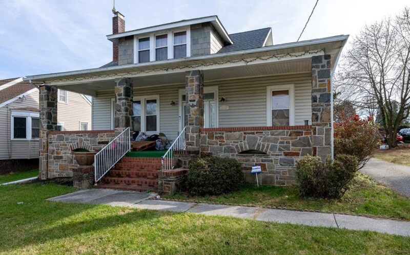 Primary Photo - 2117 Lorraine Ave