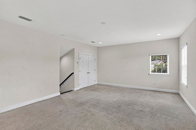 Building Photo - $4,195 Modern 4 Bedroom 3 Bath Gated House...