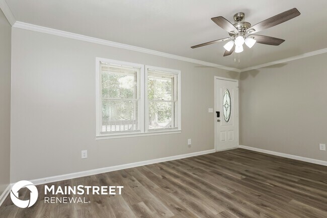 Building Photo - 374 Scott Blvd