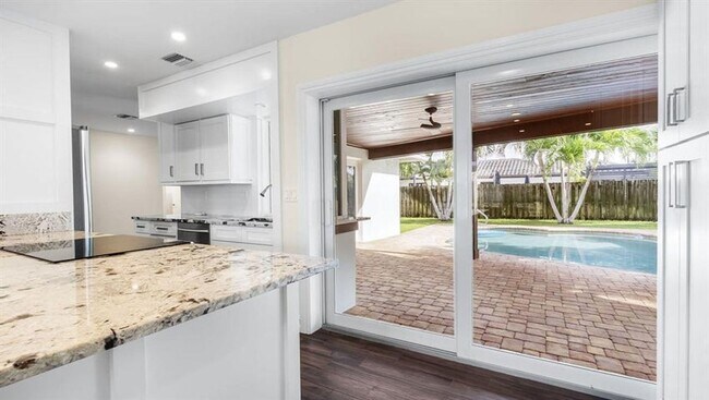 Foto del edificio - 1041 SW 4th St