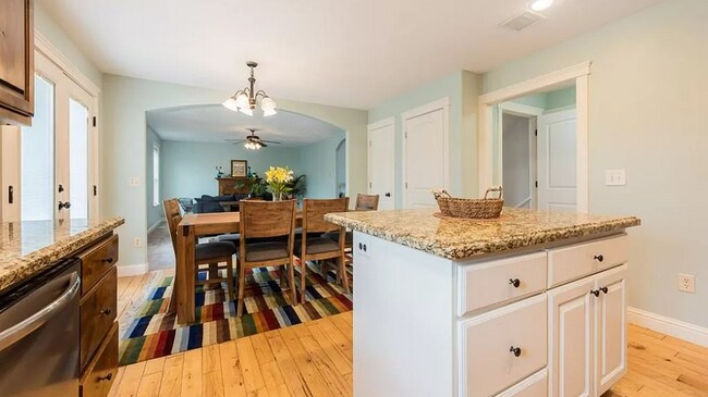 dining and living - 5969 Jaylee Ln