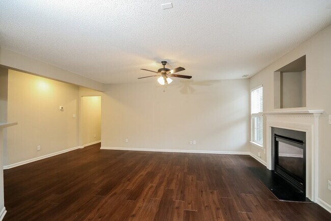 Foto del edificio - 10319 Gold Pan Rd