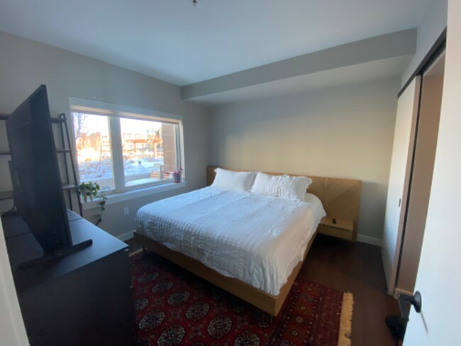 Foto del edificio - 1510 Eisenhower Dr