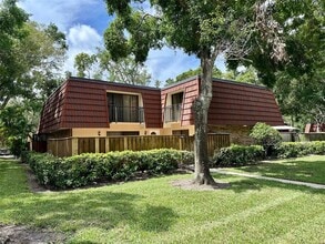 Building Photo - 2769 5th Ct