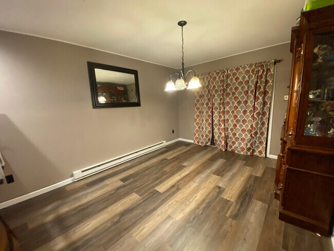 Building Photo - 27 Lipuma Dr