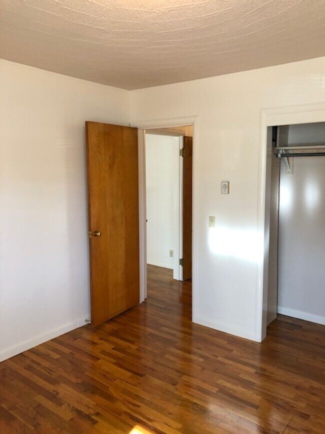 Foto del edificio - SINGLE LEVEL, 3 BEDROOM HOME WITH DETACHED...