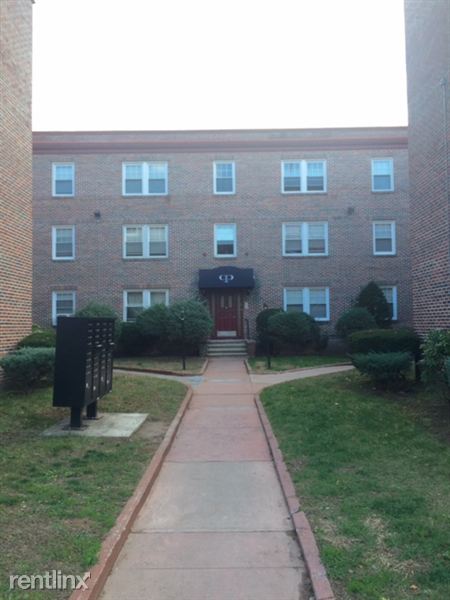 Building Photo - 117 Pendleton St