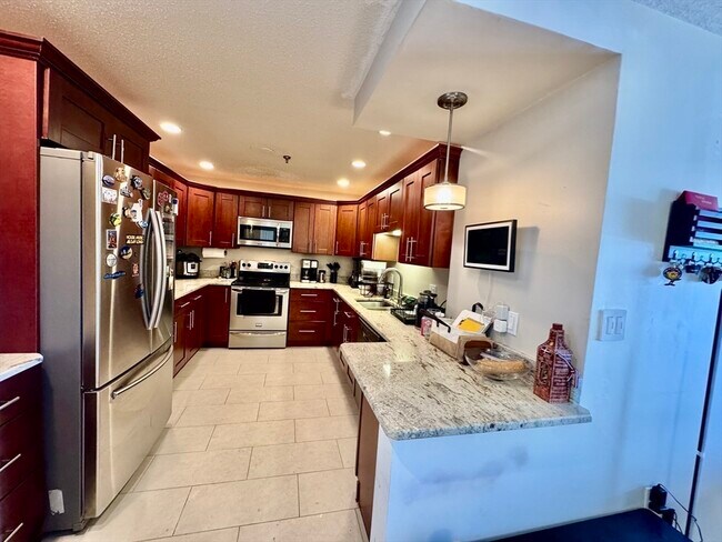 Foto del edificio - 3920 Mystic Valley Pkwy