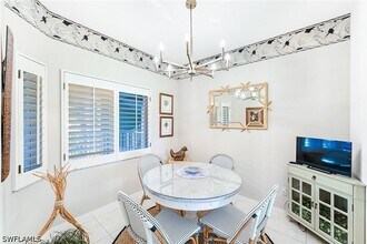 Building Photo - 7638 Pebble Creek Cir