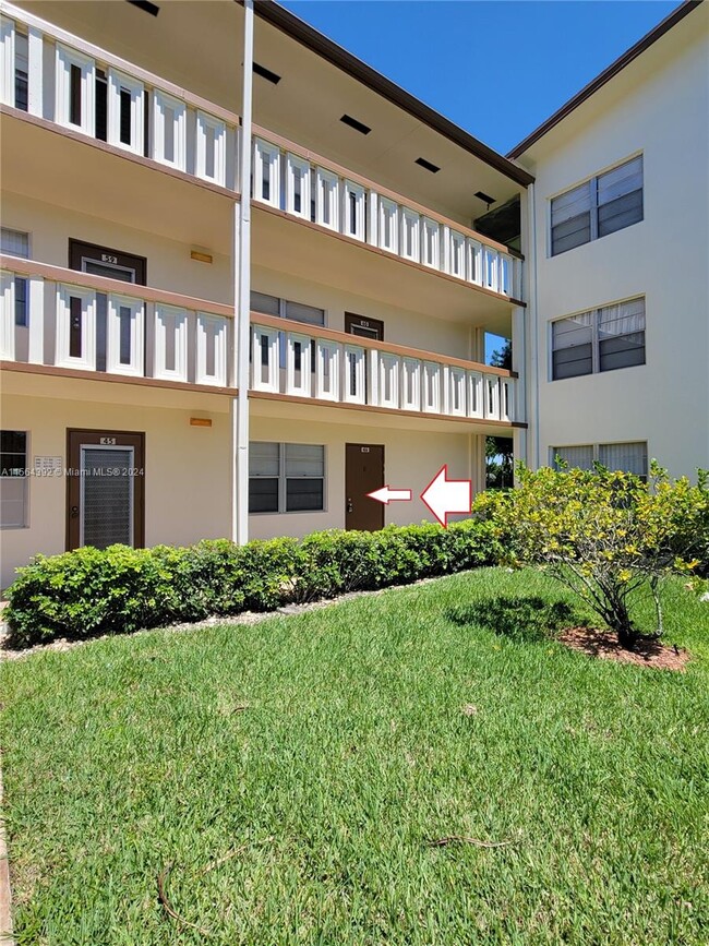 Building Photo - 46 Mansfield B