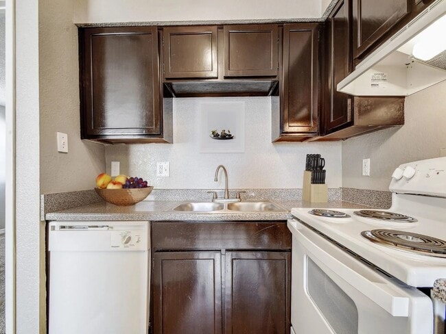 Building Photo - Wildcreek
