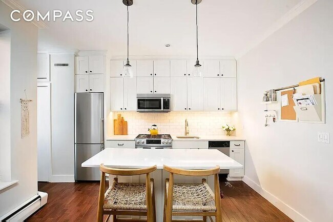 Foto del edificio - 314 W 94th St