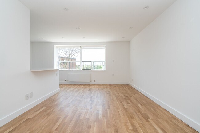 Building Photo - 55 Eccleston Dr